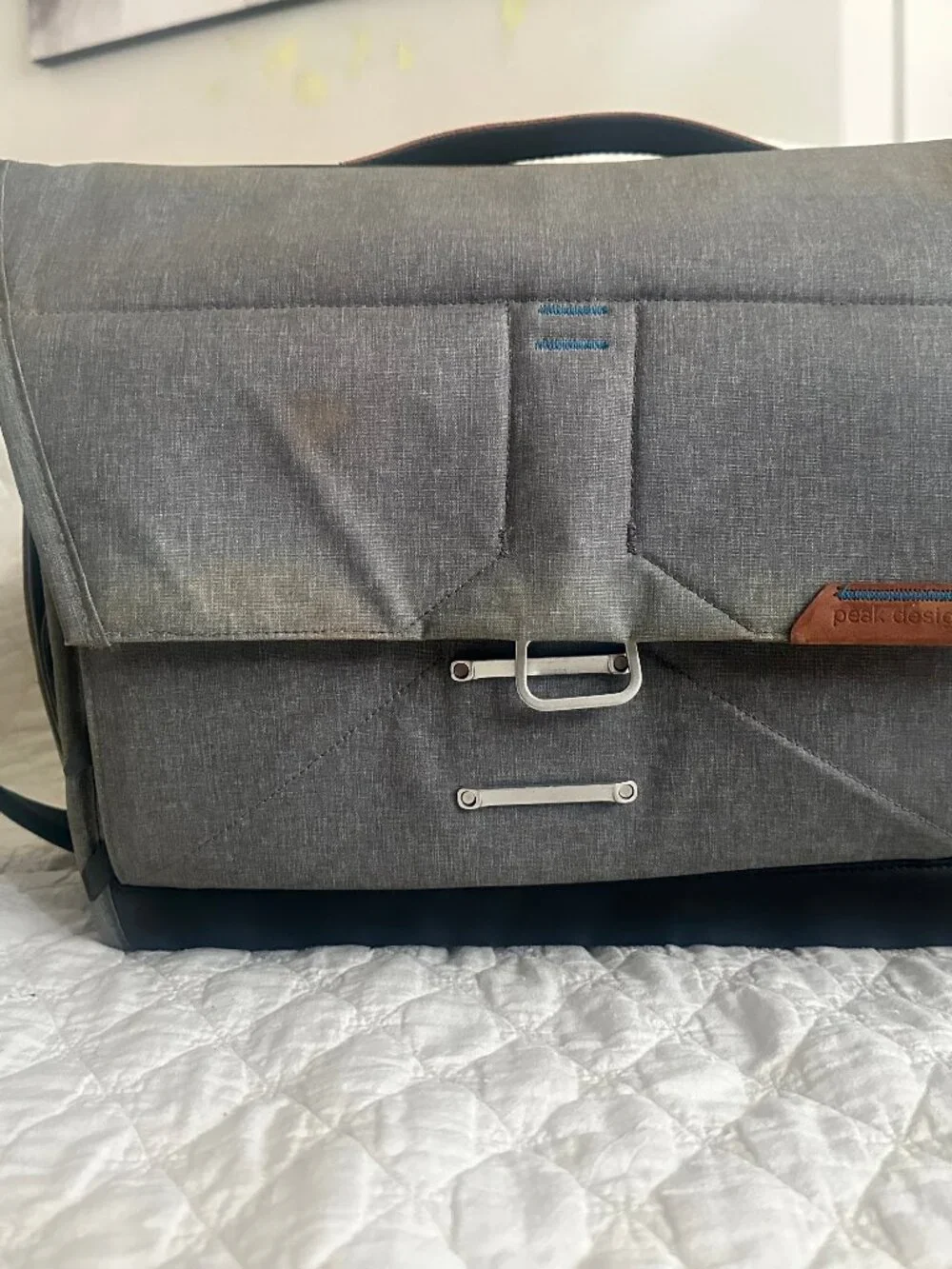 Peak Design Messenger 15